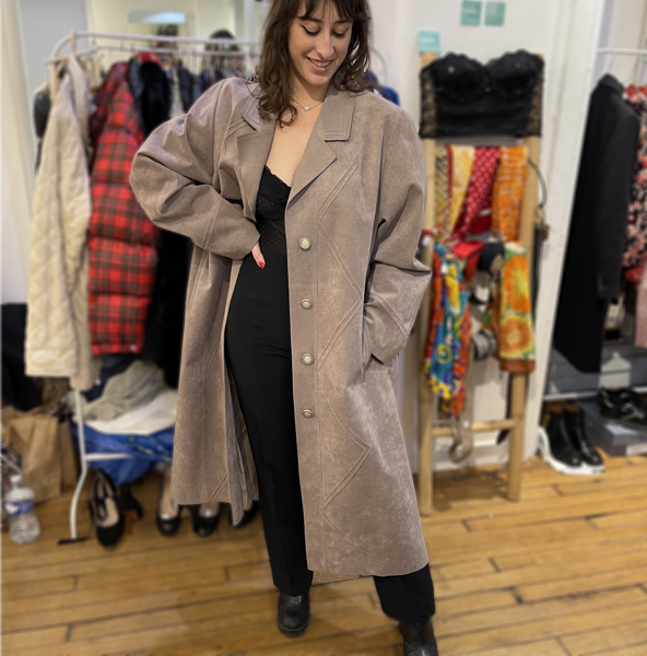 Long manteau en effet daim T.36 à 44